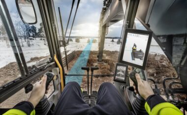 6 Ways to Generate Quick ROI with Excavator Machine Control Systems
