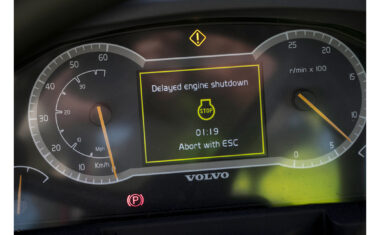 Volvo front end loader delayed auto shutdown timer