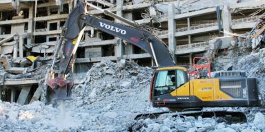 Volvo Demolition Cleanup Excavator